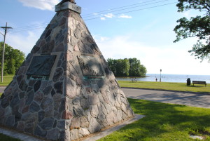 champlainmonument3